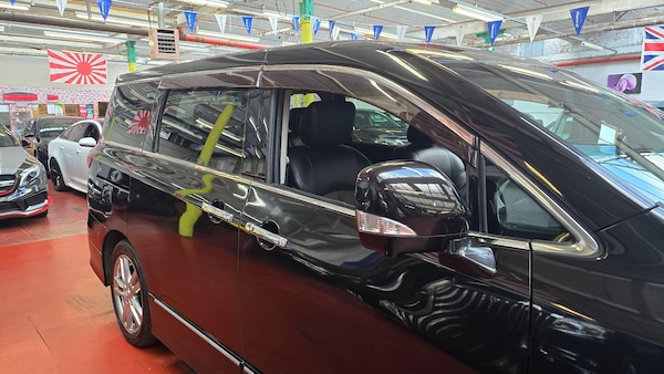 Used Nissan Elgrand 2024 for sale - 76159053: Photo 26