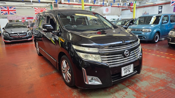 Used Nissan Elgrand 2024 for sale - 76159053: Photo 3