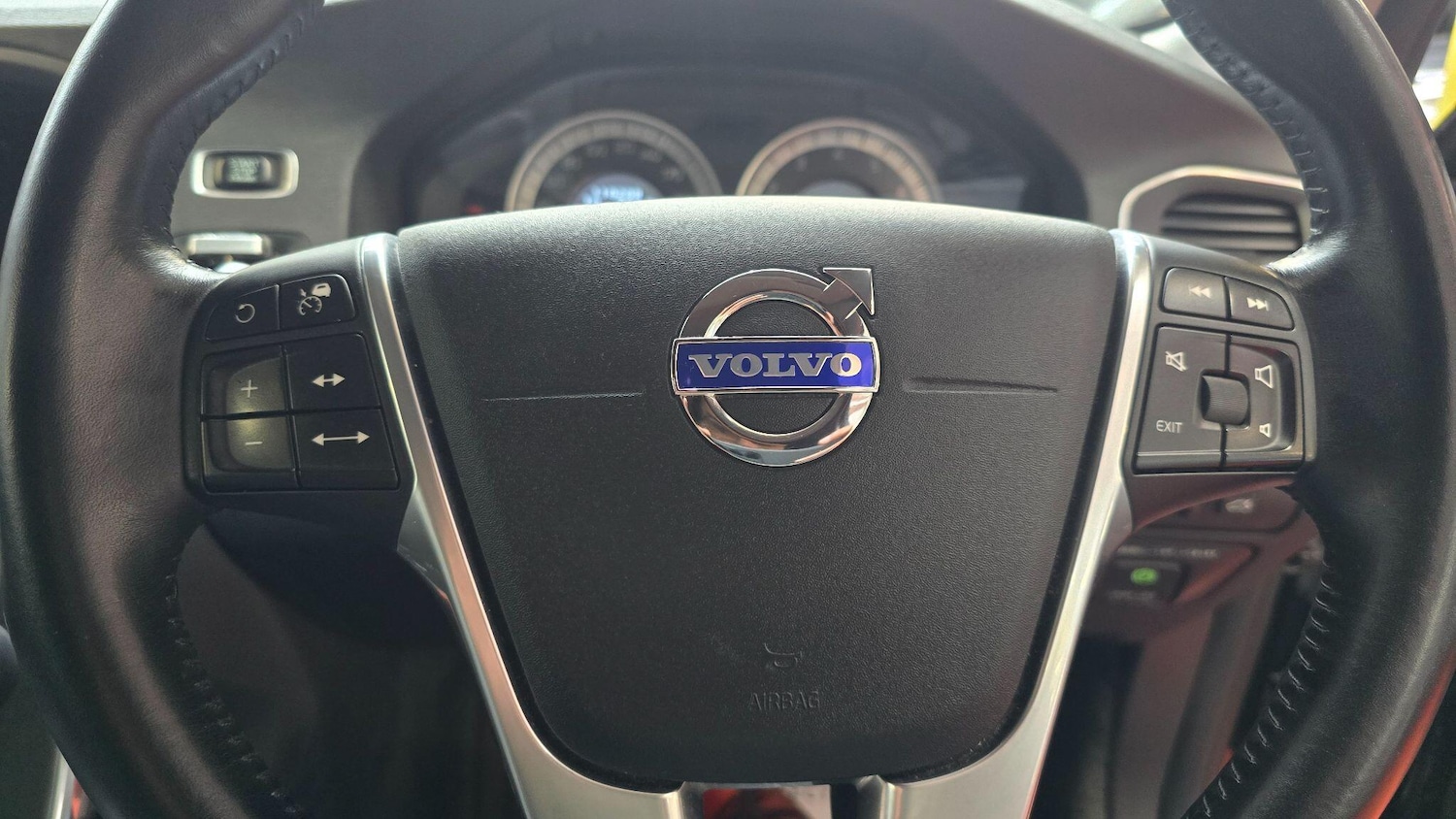 Used Volvo V60 for sale - 76083904: Photo 13