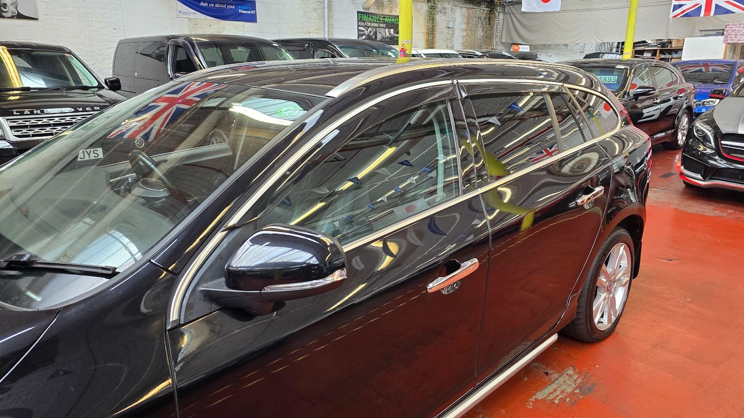 Used Volvo V60 for sale - 76083904: Photo 34