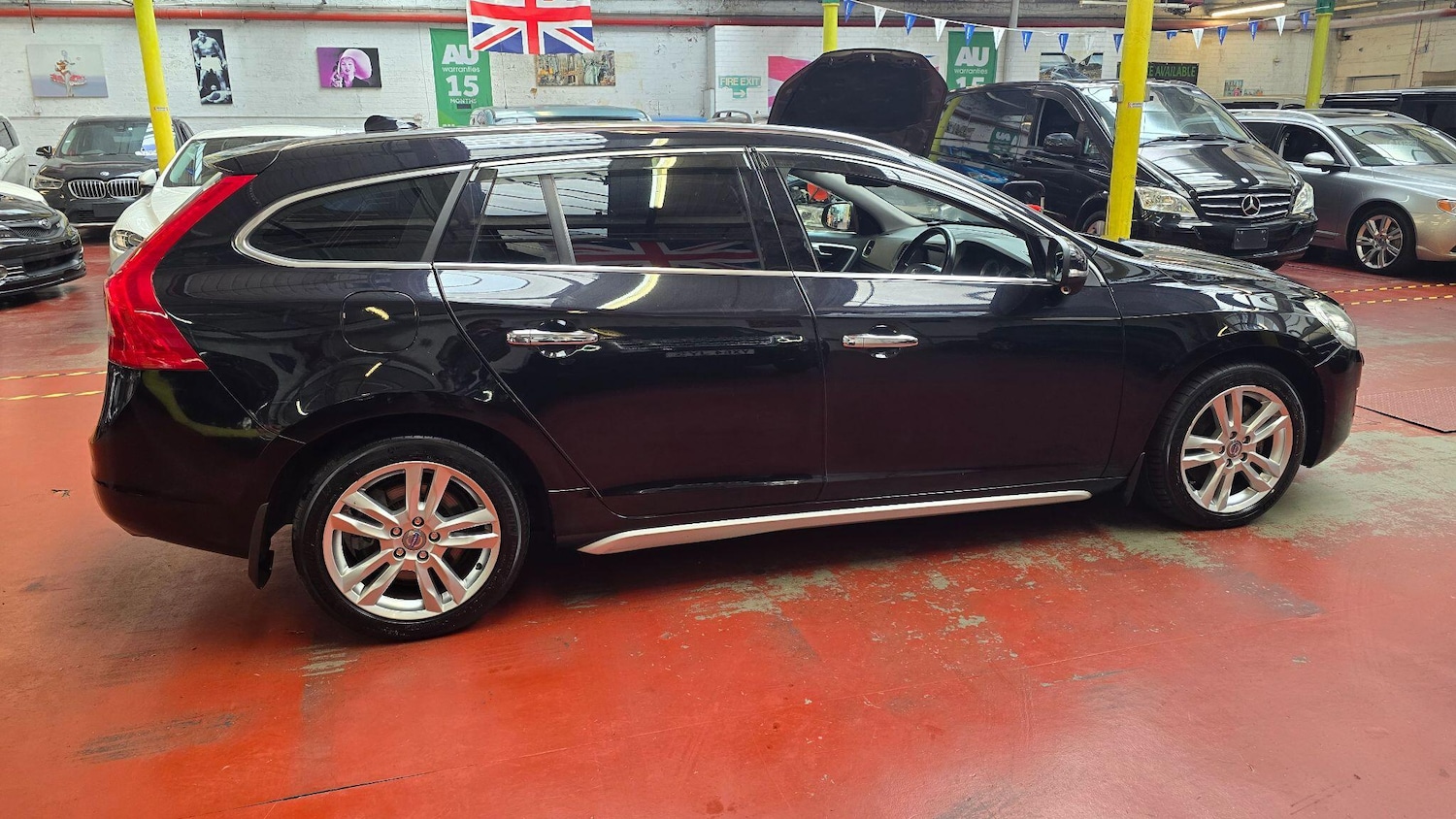 Used Volvo V60 for sale - 76083904: Photo 36