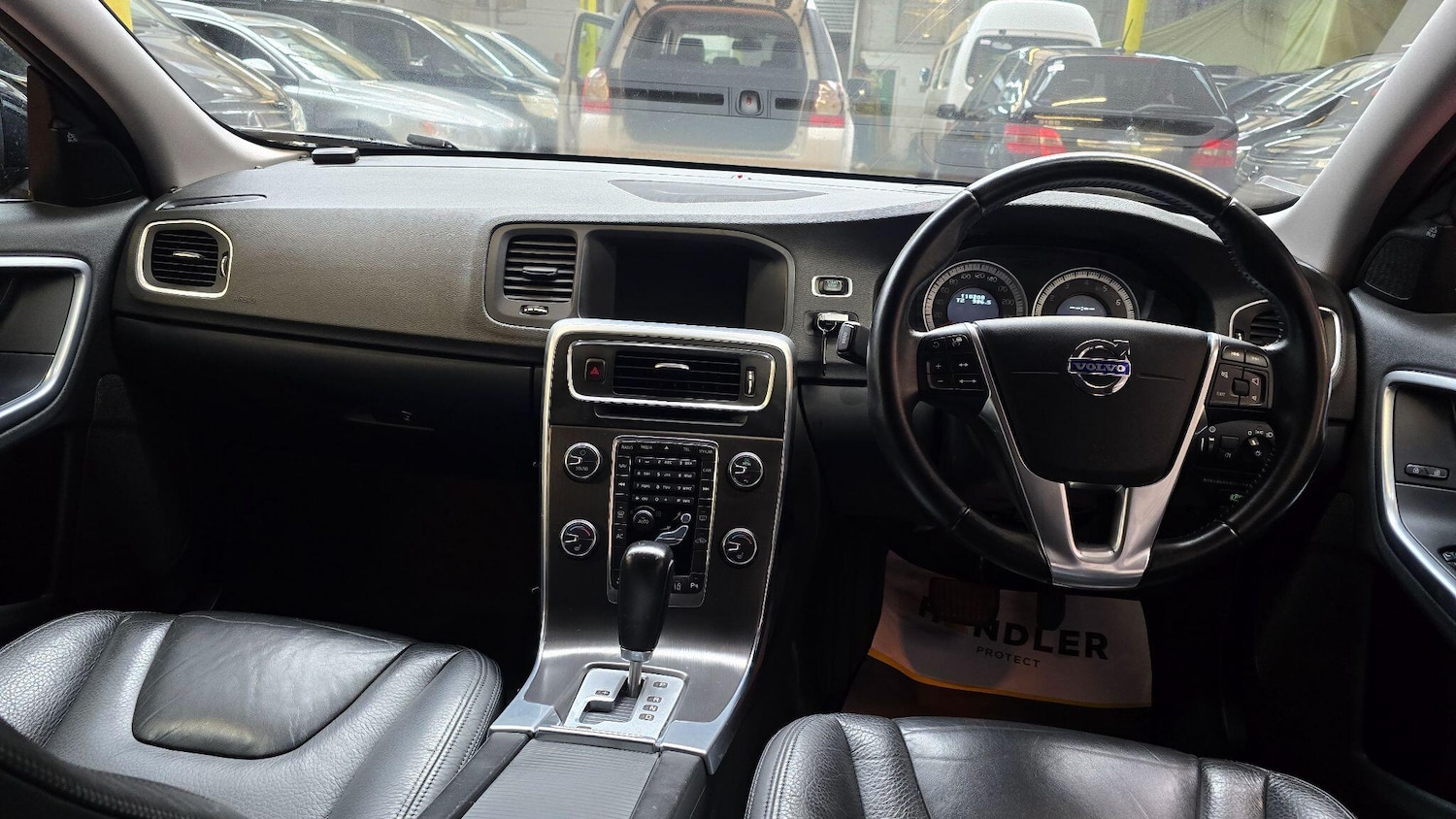 Used Volvo V60 for sale - 76083904: Photo 4