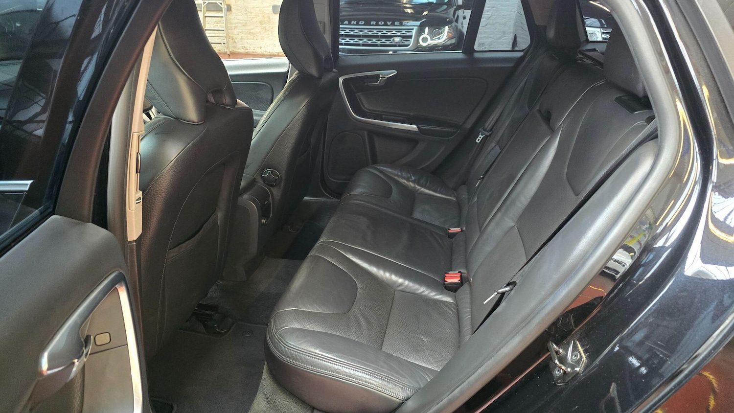 Used Volvo V60 for sale - 76083904: Photo 6
