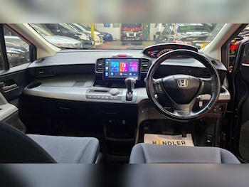 Used Honda Freed 2009 for sale - 75915603: Photo