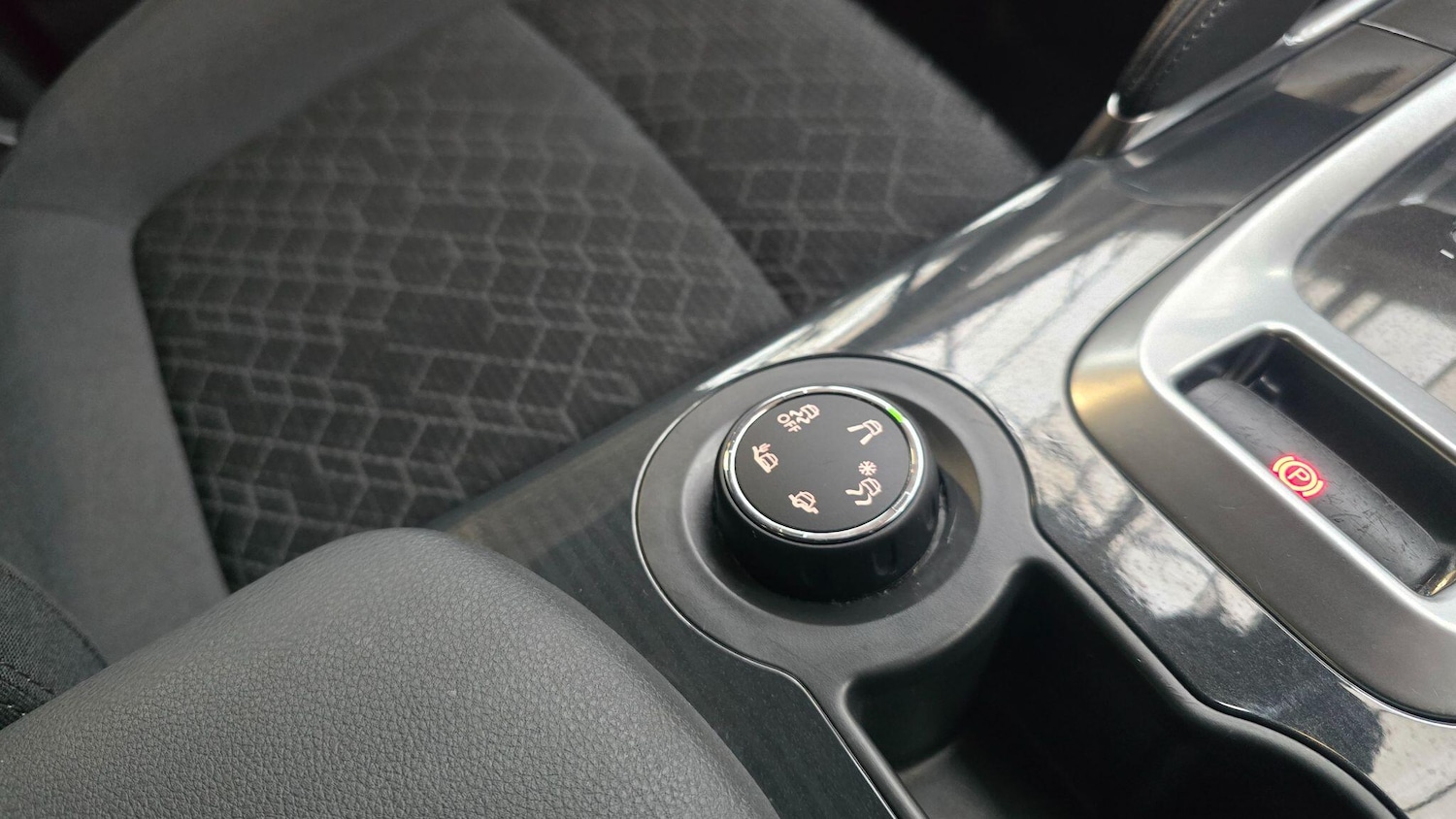 Used Peugeot 3008 for sale - 77306124: Photo 7