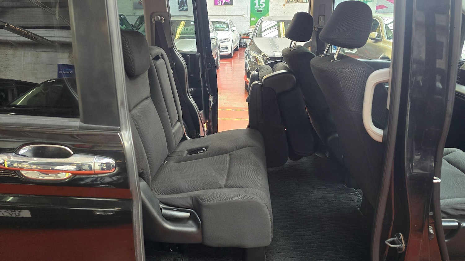 Used Honda Stepwagon 2012 for sale - 76295213: Photo 16