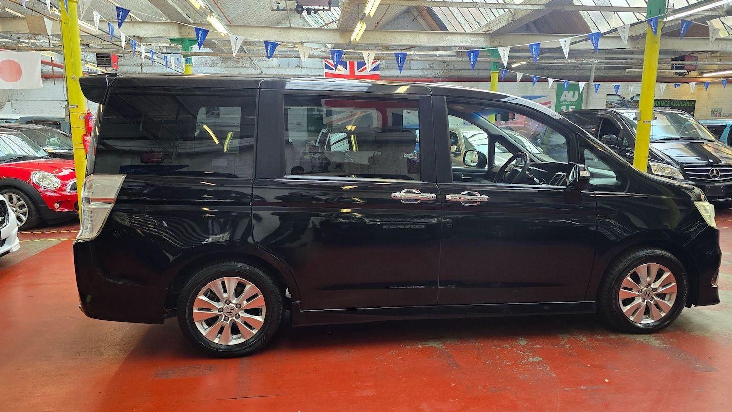 Used Honda Stepwagon 2012 for sale - 76295213: Photo 29