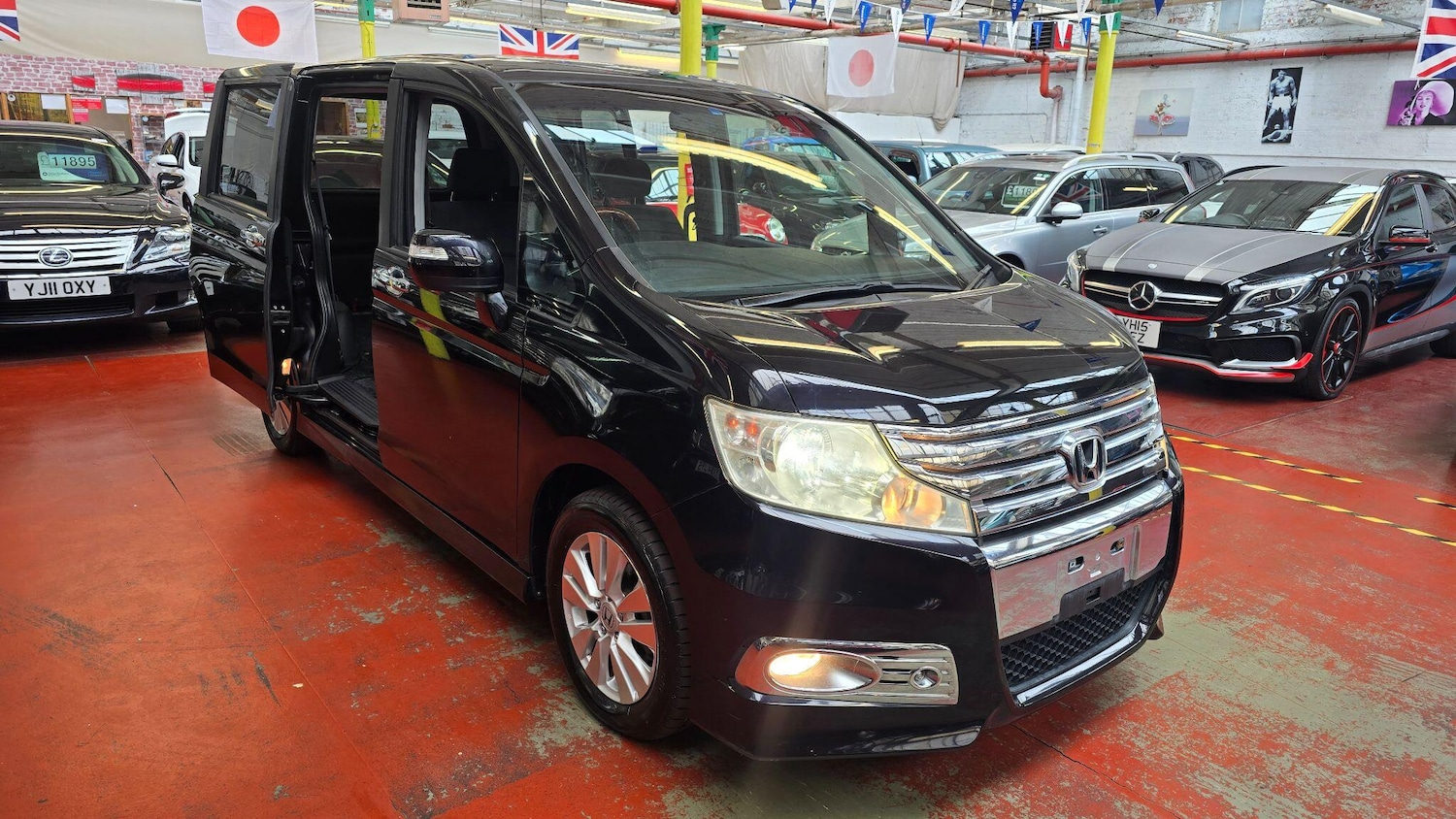 Used Honda Stepwagon 2012 for sale - 76295213: Photo 3
