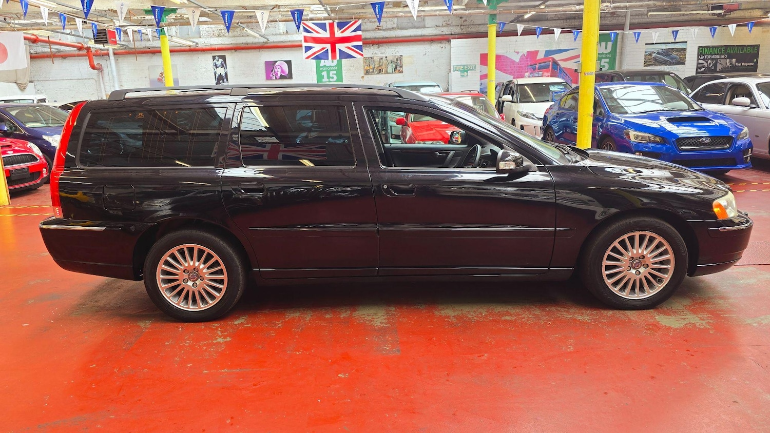 Used Volvo V70 2025 for sale - 76498587: Photo 24