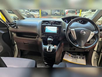Used Nissan Serena 2012 for sale - 79780537: Photo