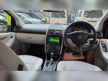 Used Mercedes-Benz A-Class 2012 for sale - 76031883: Photo