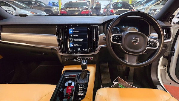 Used Volvo V90 for sale - 73074227: Photo 4