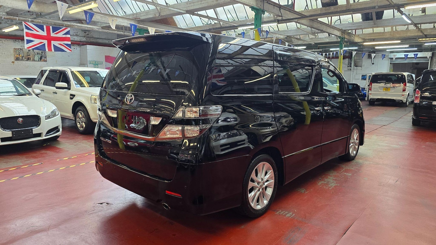 Used Toyota Vellfire 2025 for sale - 77109506: Photo 25