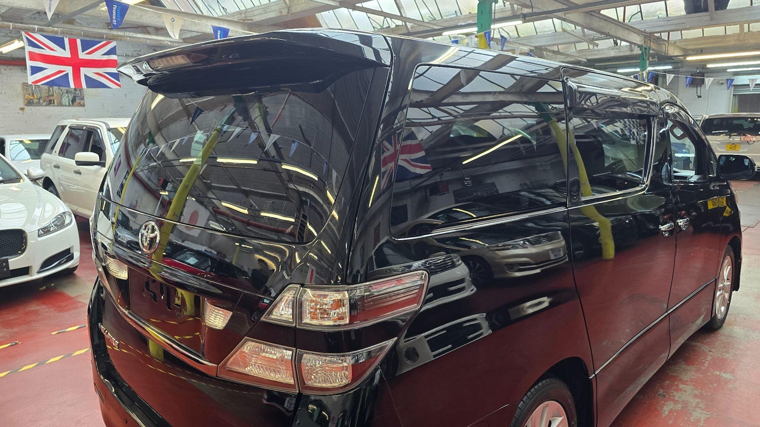 Used Toyota Vellfire 2025 for sale - 77109506: Photo 31