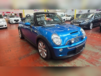 Used MINI Convertible 2007 for sale - 77230064: Photo