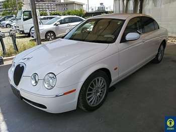 (06) - 3.0 beige leather Ideal Wedding car 5-Door