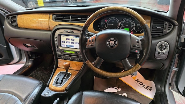 Used Jaguar X-Type 2022 for sale - 76158495: Photo 14