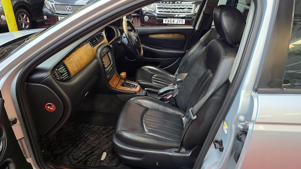 Used Jaguar X-Type 2022 for sale - 76158495: Photo 25