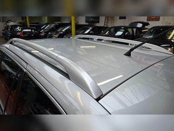 Used Jaguar X-Type 2022 for sale - 76158495: Photo 3