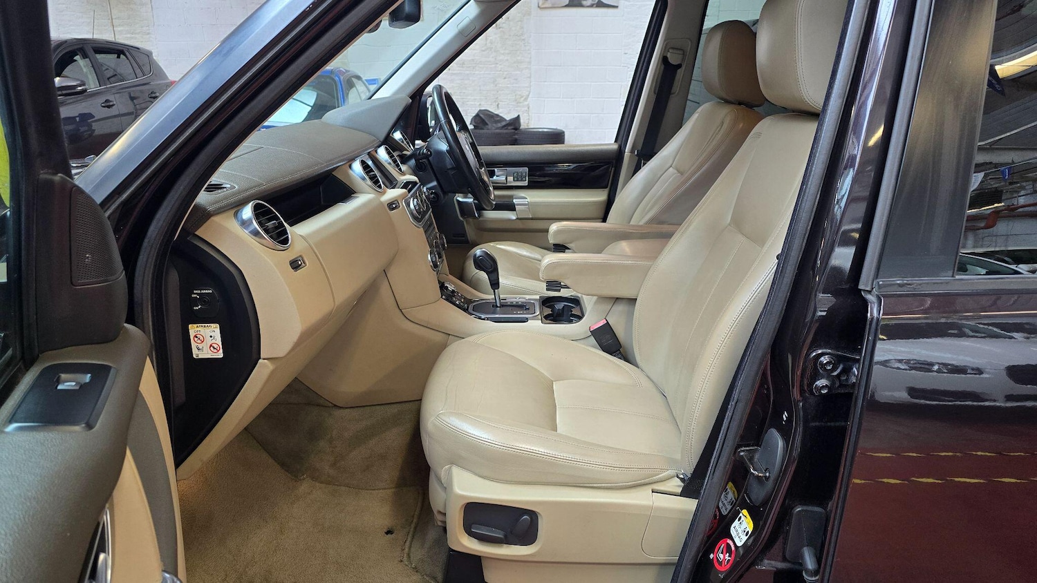 Used Land Rover Discovery 2009 for sale - 76989011: Photo 21