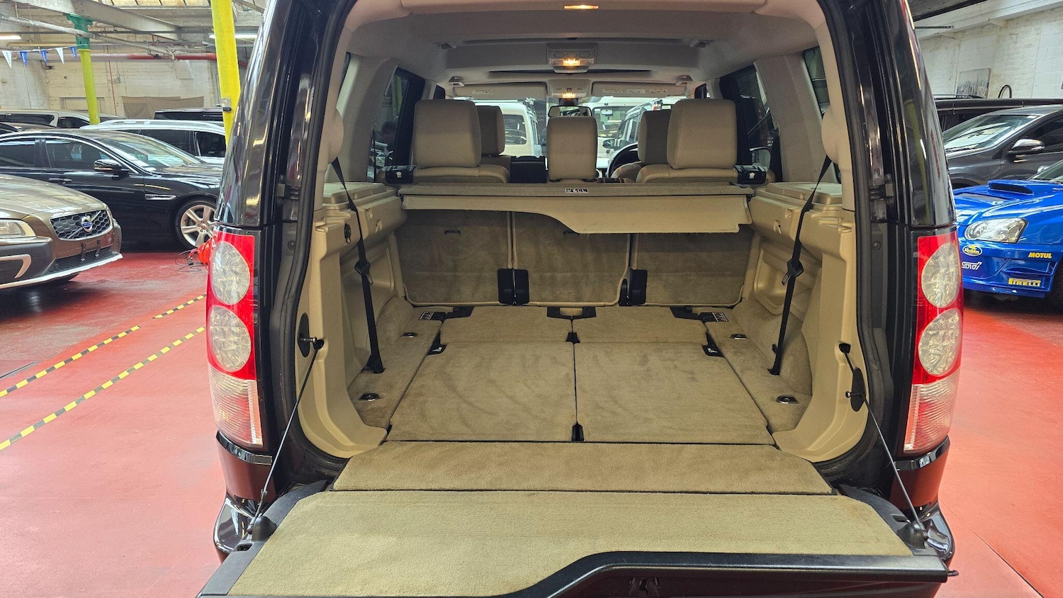 Used Land Rover Discovery 2009 for sale - 76989011: Photo 24