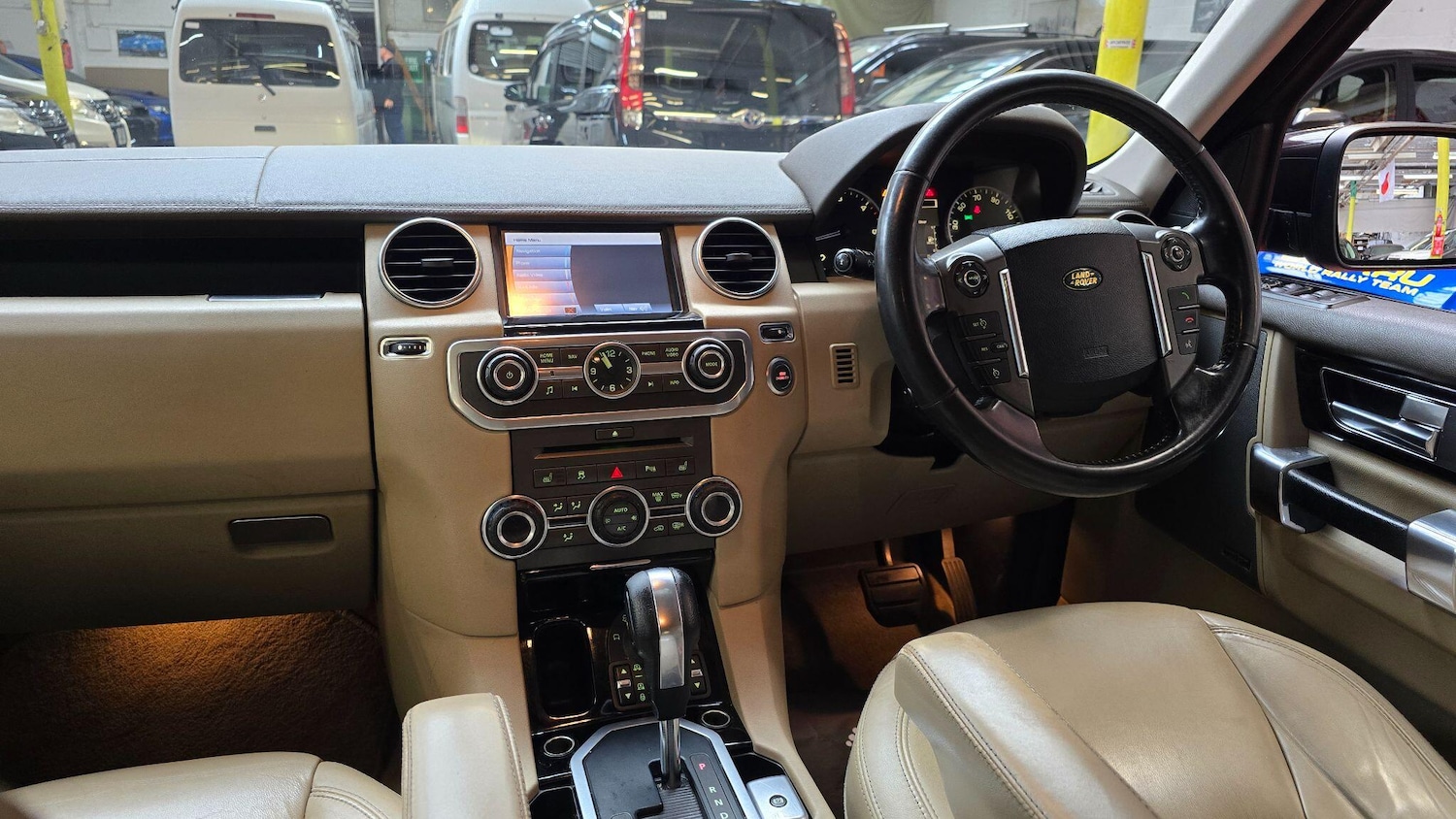 Used Land Rover Discovery 2009 for sale - 76989011: Photo 3