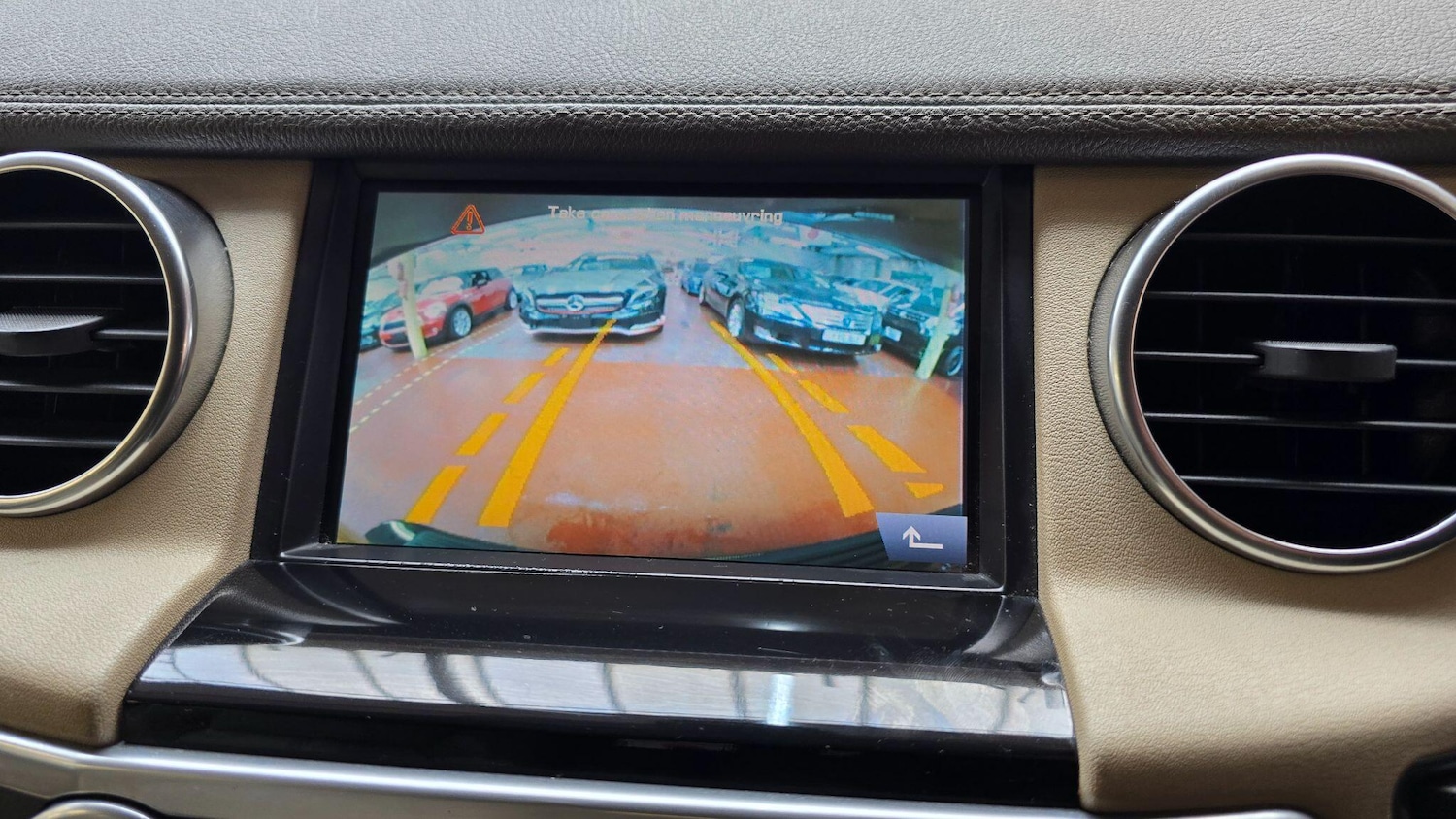 Used Land Rover Discovery 2009 for sale - 76989011: Photo 5