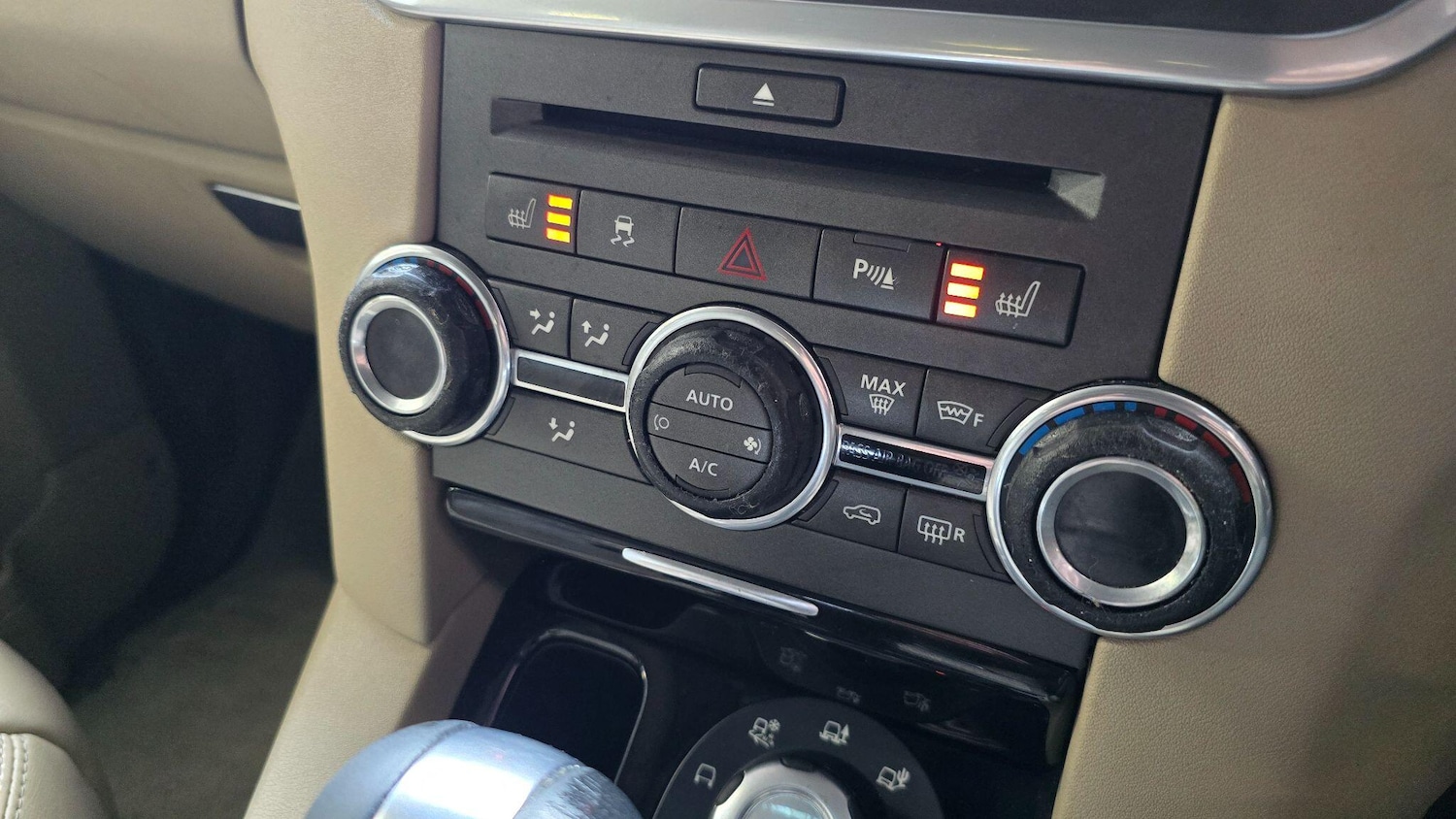 Used Land Rover Discovery 2009 for sale - 76989011: Photo 8