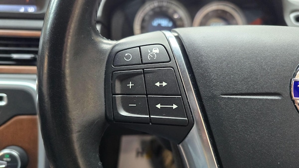 Used Volvo V70 for sale - 76239627: Photo 13