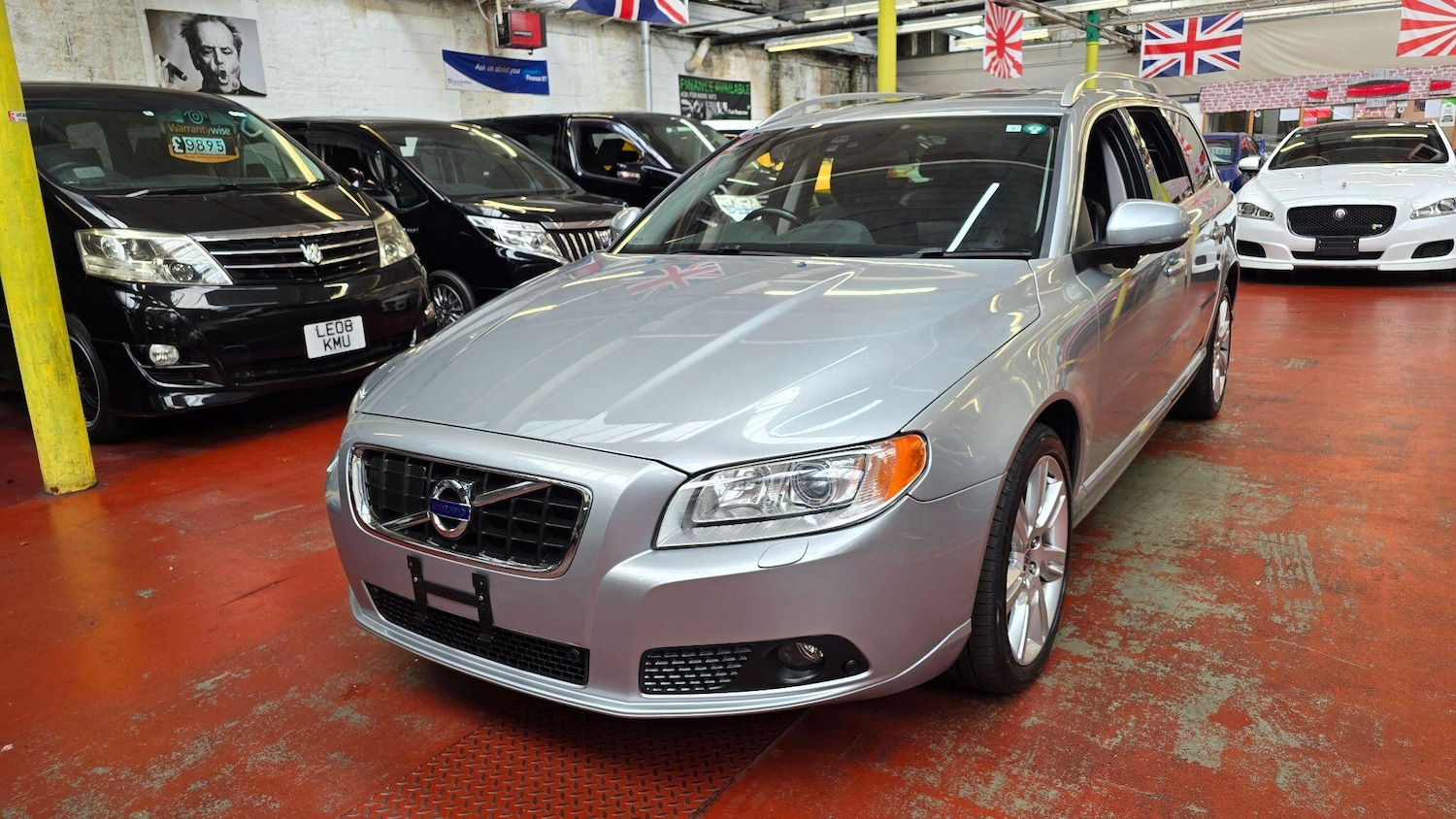 Used Volvo V70 for sale - 76239627: Photo 30