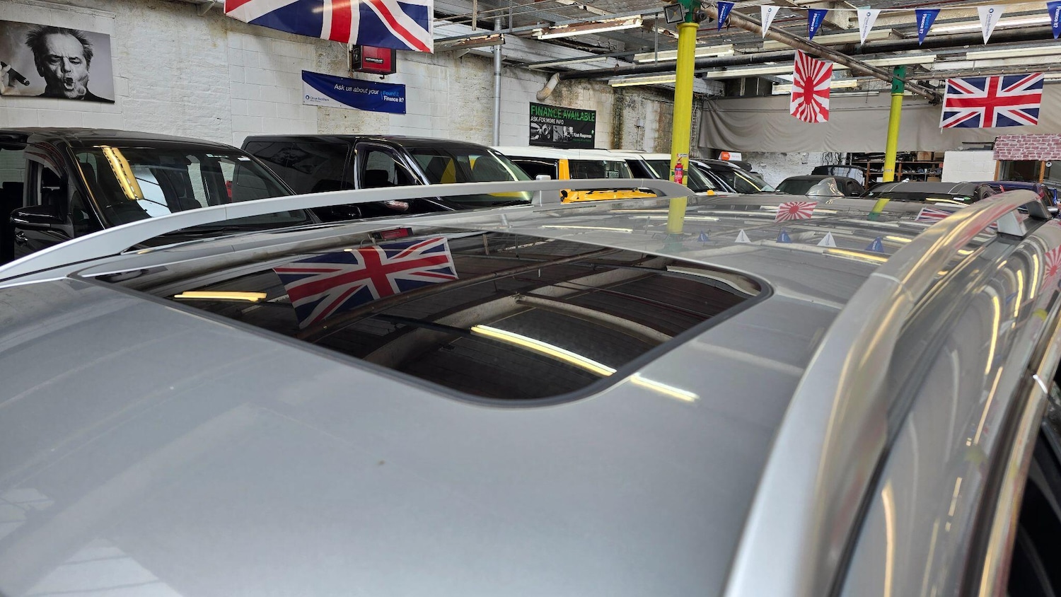 Used Volvo V70 for sale - 76239627: Photo 32