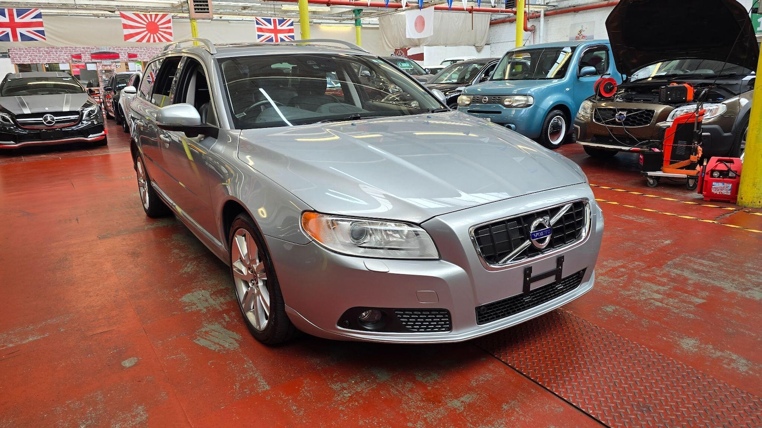 Used Volvo V70 for sale - 76239627: Photo 33
