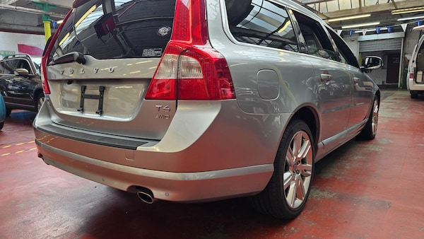 Used Volvo V70 for sale - 76239627: Photo 38