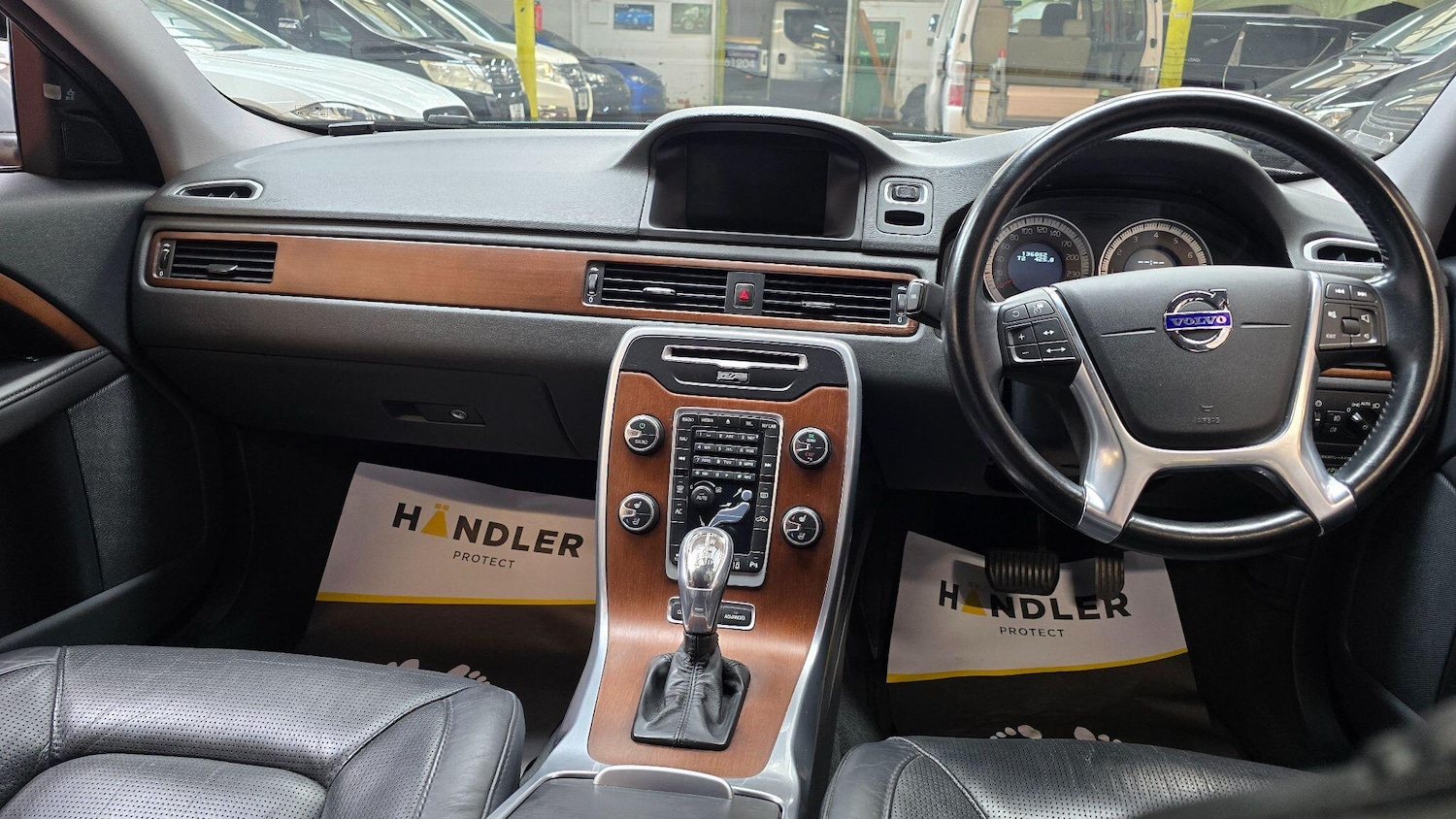 Used Volvo V70 for sale - 76239627: Photo 4