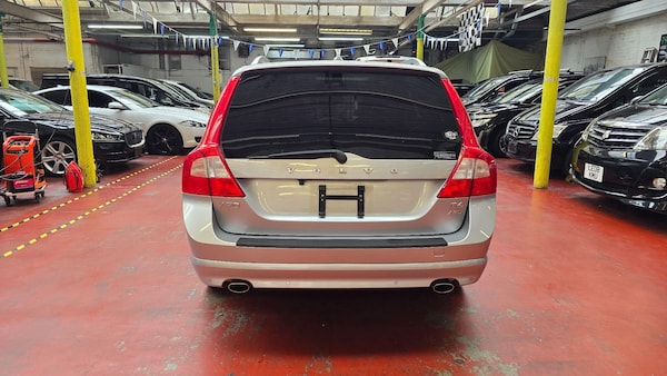Used Volvo V70 for sale - 76239627: Photo 40
