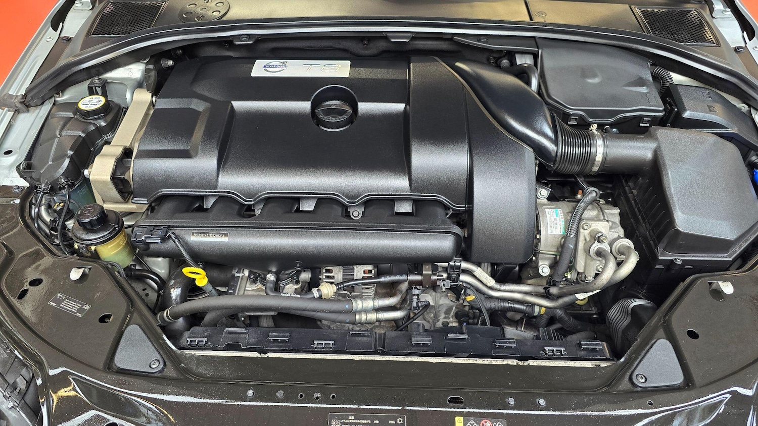 Used Volvo V70 for sale - 76239627: Photo 42