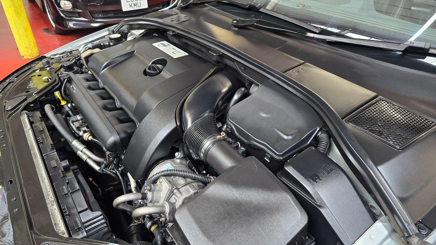 Used Volvo V70 for sale - 76239627: Photo 43