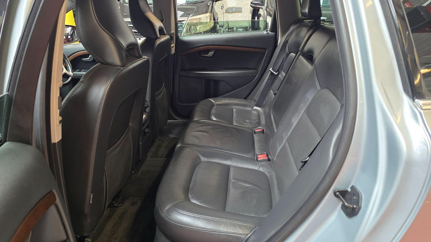 Used Volvo V70 for sale - 76239627: Photo 6