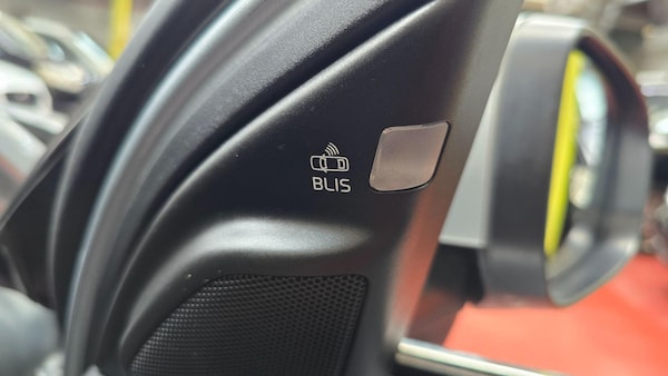 Used Volvo V70 for sale - 76239627: Photo 9