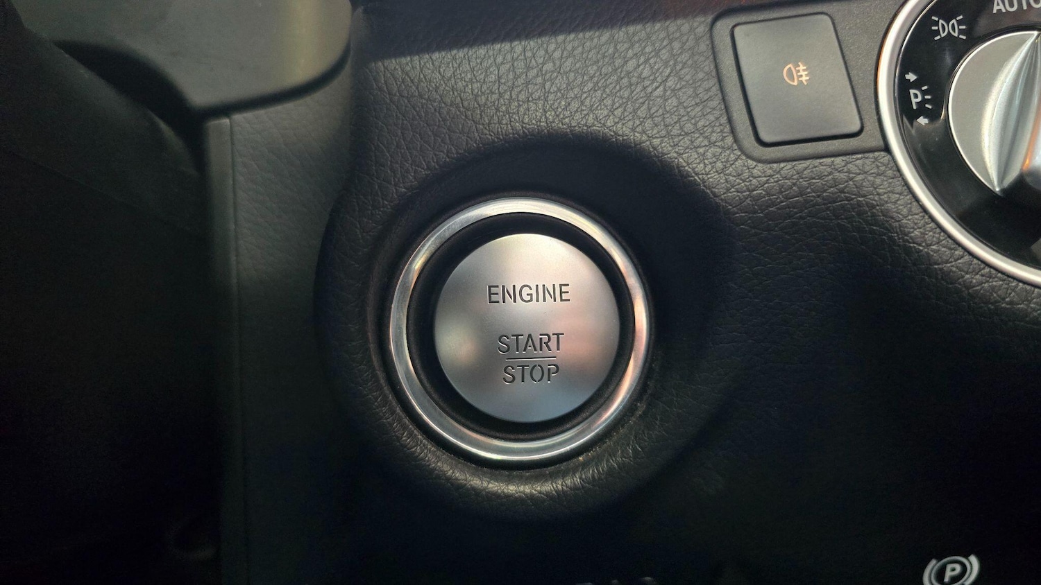 Used Mercedes-Benz E Class for sale - 76153059: Photo 13