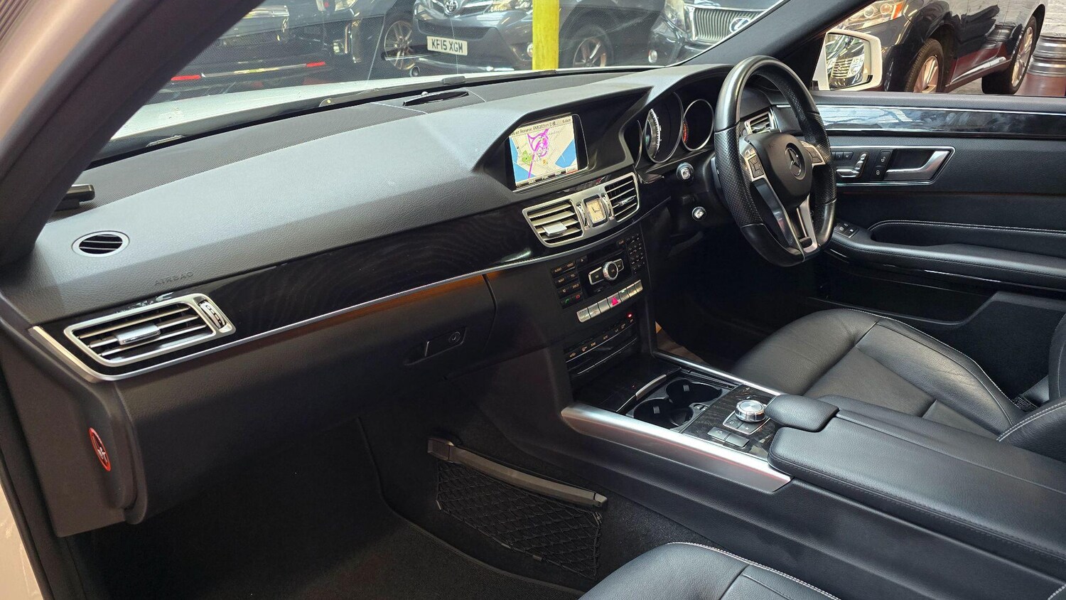 Used Mercedes-Benz E Class for sale - 76153059: Photo 21