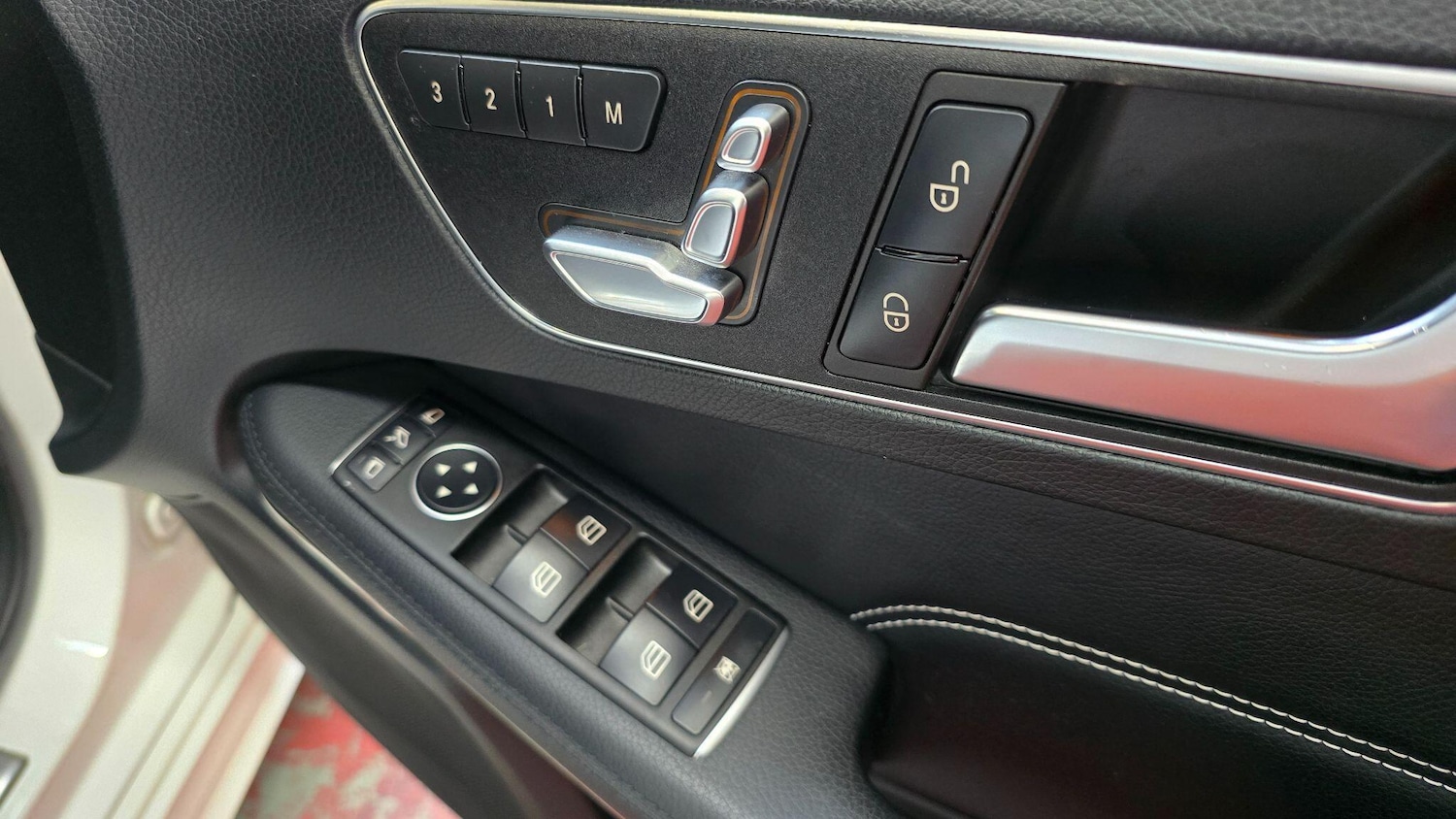 Used Mercedes-Benz E Class for sale - 76153059: Photo 22