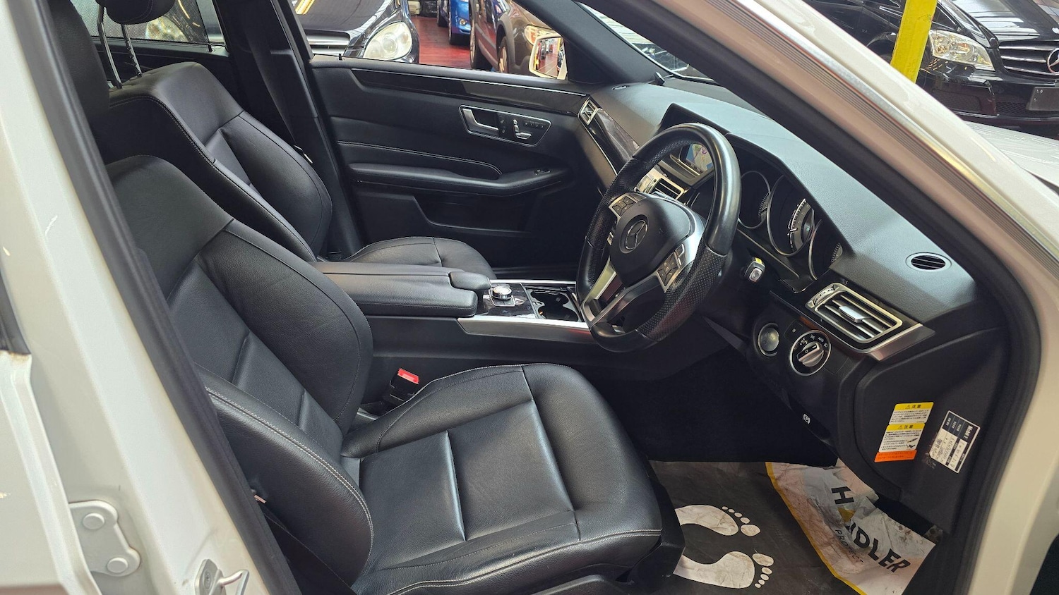 Used Mercedes-Benz E Class for sale - 76153059: Photo 23