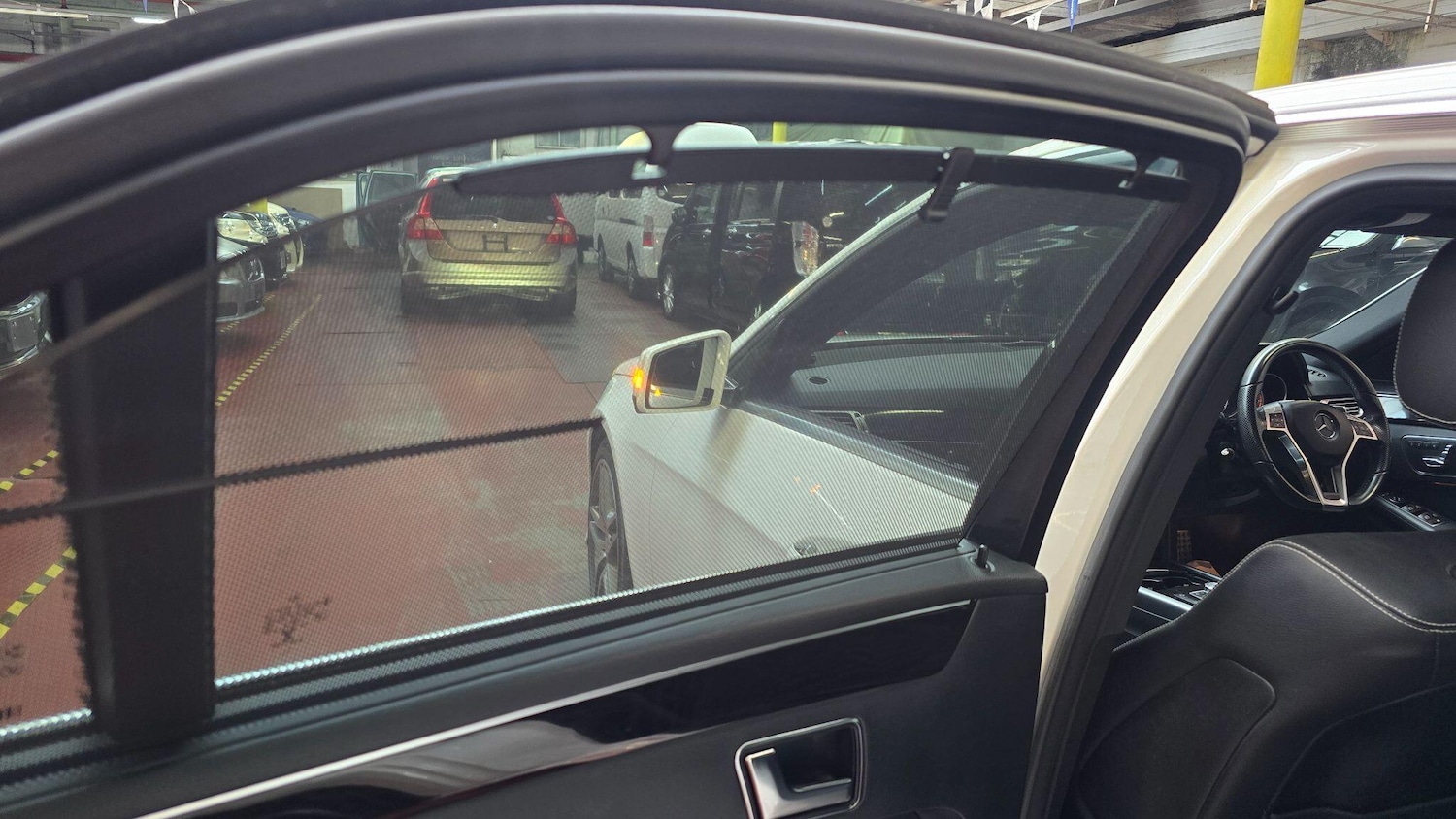 Used Mercedes-Benz E Class for sale - 76153059: Photo 29