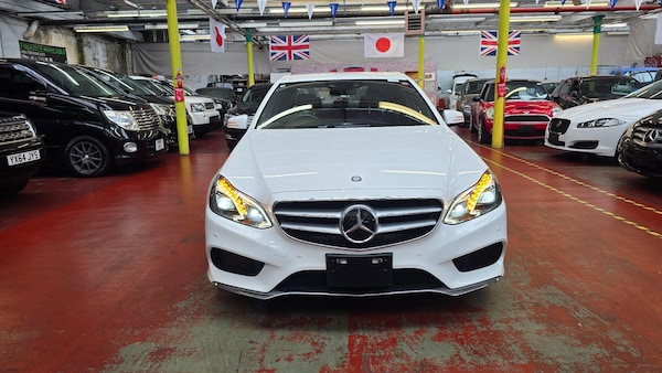 Used Mercedes-Benz E Class for sale - 76153059: Photo 2
