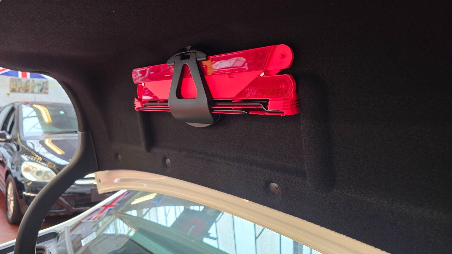 Used Mercedes-Benz E Class for sale - 76153059: Photo 39