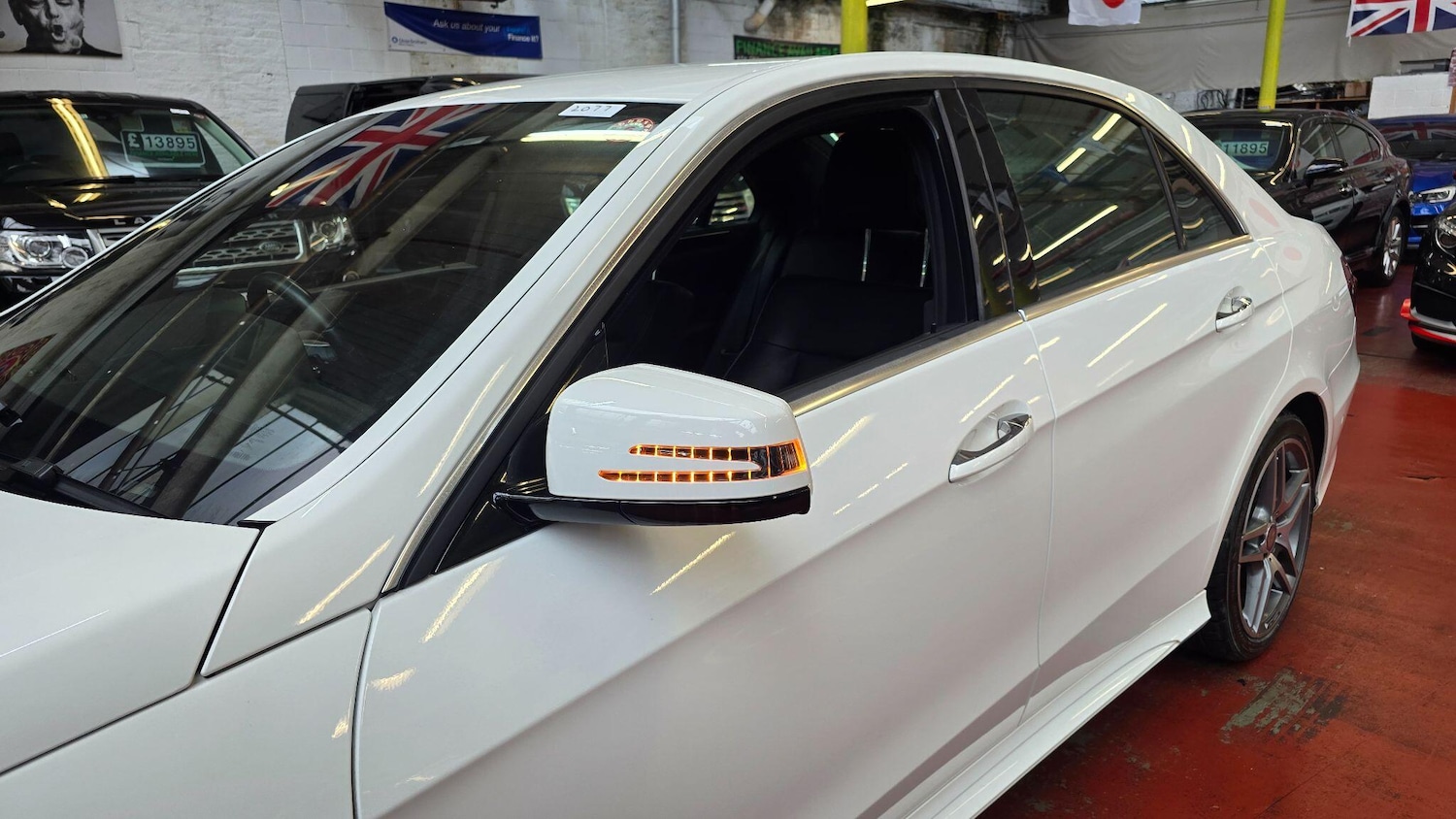 Used Mercedes-Benz E Class for sale - 76153059: Photo 51