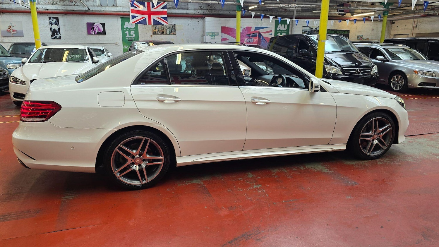 Used Mercedes-Benz E Class for sale - 76153059: Photo 55