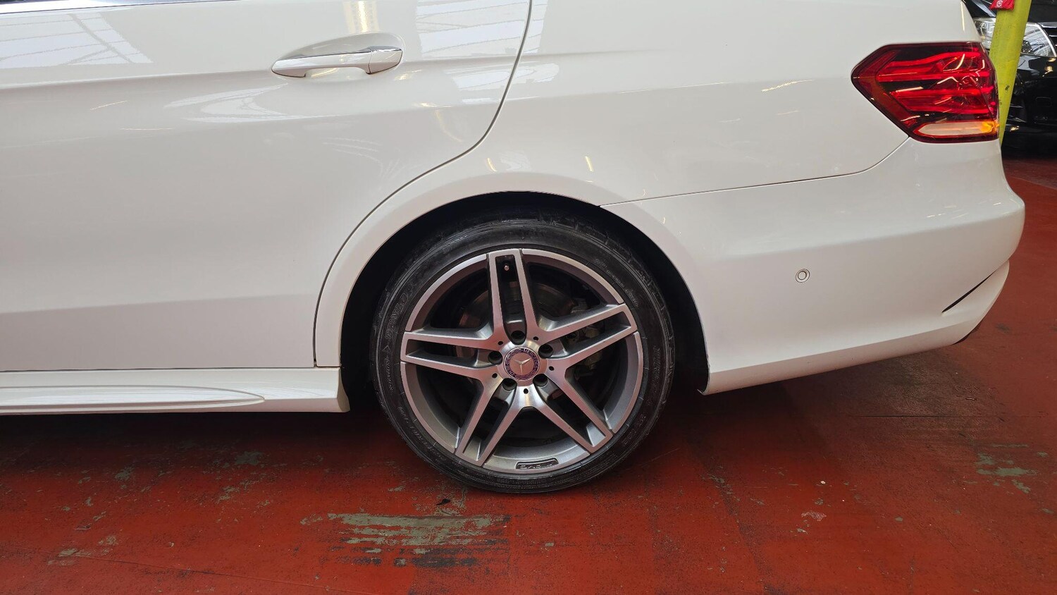 Used Mercedes-Benz E Class for sale - 76153059: Photo 62