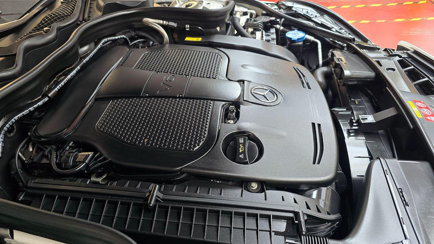 Used Mercedes-Benz E Class for sale - 76153059: Photo 66